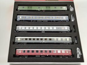 ACME 55243 - Set "ITALIA EXPRESS" sezione "Roma-København" composto da 5 carrozze DB, FS, CIWL e DSB - H0