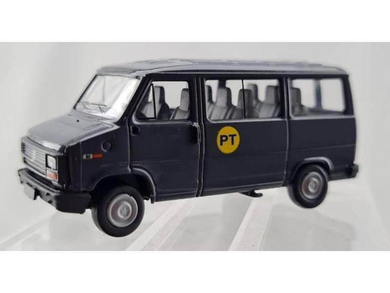 BK34901 - FIAT Ducato Van "PT" grigio scuro - H0