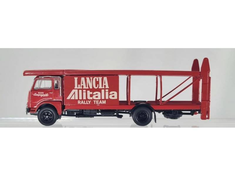 PIBK58487 - Fiat 642N2 Bisarca "LANCIA ALITALIA" rosso - H0