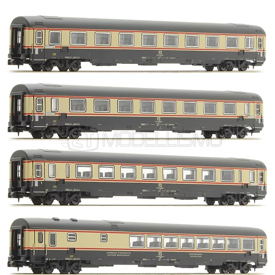 Pi.R.A.T.A. 6130 - Set di 4 carrozze Gran Confort, tipo 1970 - N