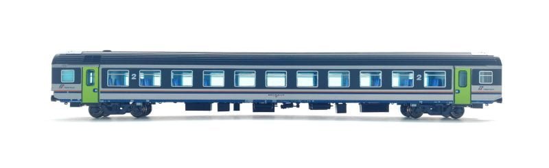 ViTrains 3296 - Carrozza Passeggeri tipo MDVE FS di 2°classe in livrea DTR - H0