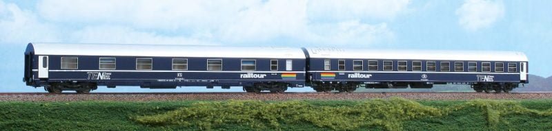 ACME 55279 - Set di due carrozze passeggeri tipo Mu FS e SNCB in livrea TEN con loghi Railtour - H0