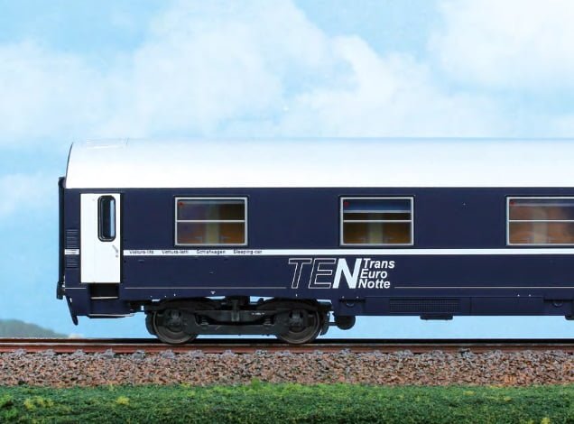 ACME 55279 - Set di due carrozze passeggeri tipo Mu FS e SNCB in livrea TEN con loghi Railtour - H0