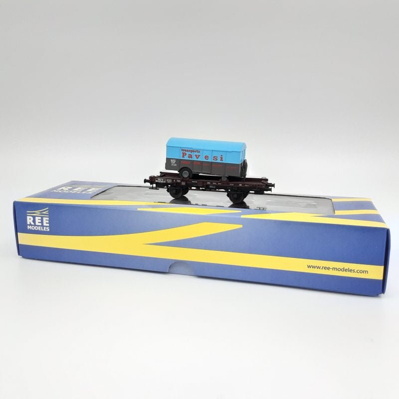 REE WB055 - Carro pianale tipo UFR SNCF caricato con rimorchio "PAVESI" - H0