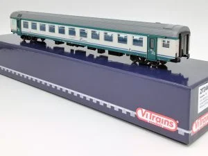2T Modellismo 2T3402 - Carrozza MDVE tipo nB TI di 2° classe in livrea xmpr "Marche Line" con logo pubblicitario "Marche Bellezza Infinita" - H0
