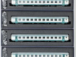 2TMarcheLine - Set convoglio E464.178 TI + 5 carrozze MD TI in livrea xmpr “Marche Line” con logo pubblicitario “Marche Bellezza Infinita” - H0