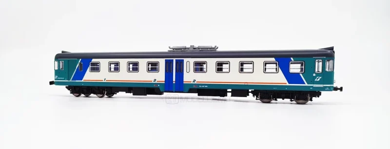 ViTrains 2235 - Aln 668.1606, XMPR - H0