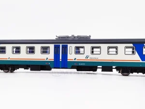 ViTrains 2262 - Aln 668.1510 FS in livrea xmpr - H0