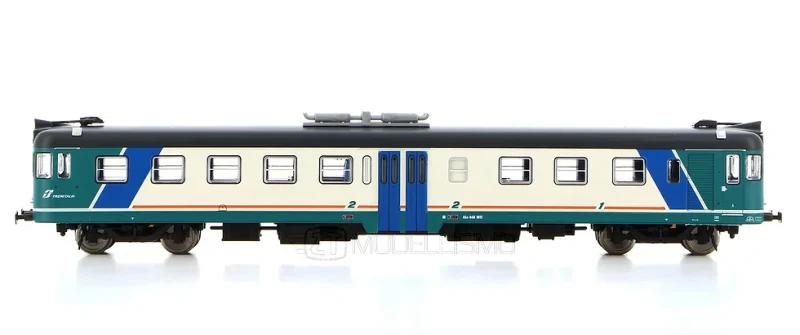 ViTrains 2272 - ALn 668.1812 FS in livrea XMPR - H0