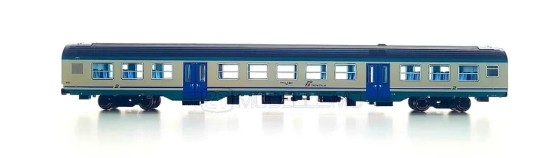 ViTrains 3243 - Carrozza di 1° cl., tipo MDVC, FS - H0