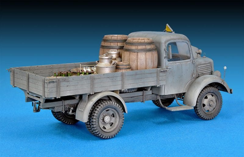 MiniArt 35142 - MB 1500S GERMAN 1,5t, 4x2 - CARGO TRUCK - 1:35