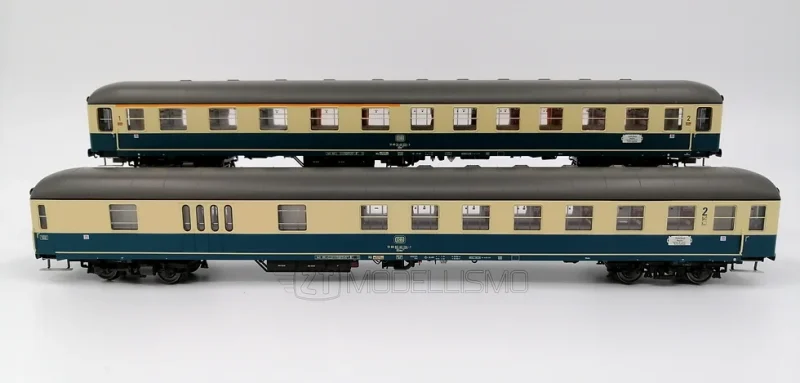 HobbyTrain H43025 + H43027 - Set 8 carrozze "Ostsee Express" 1980 Monaco-Berlino - H0