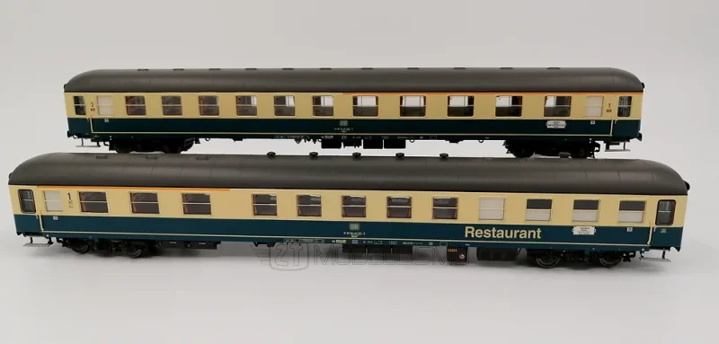 HobbyTrain H43025 + H43027 - Set 8 carrozze "Ostsee Express" 1980 Monaco-Berlino - H0