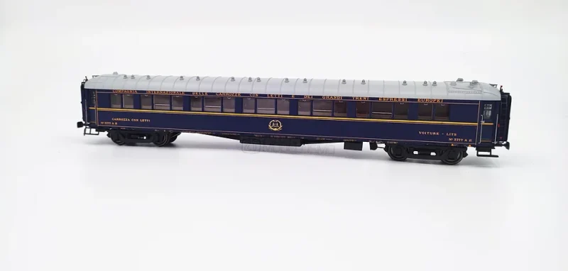 L.S. Models 49211 - Carrozza letti tipo WL Z, CIWL in livrea 1930 - H0