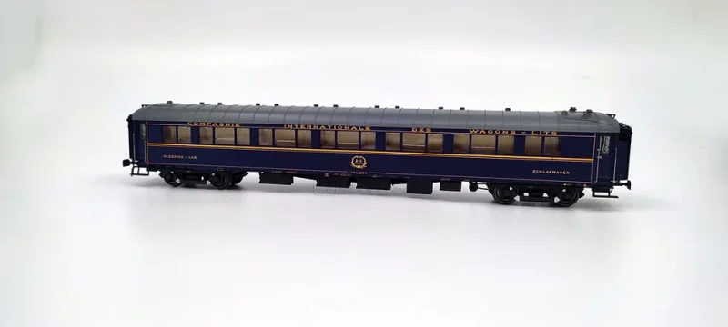 L.S. Models PI9906 - Carrozza letti tipo WL Zo, FS in livrea 1968 - H0