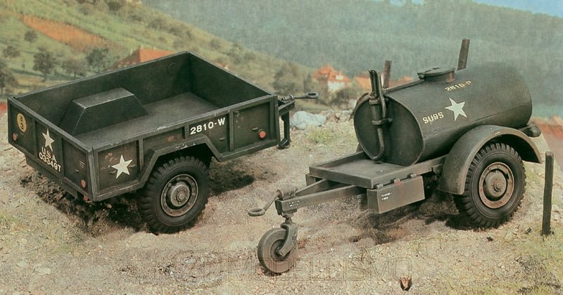 Italeri 229 - 250 gal.s Tank Trailer - M101 Cargo Trailer - 1:35