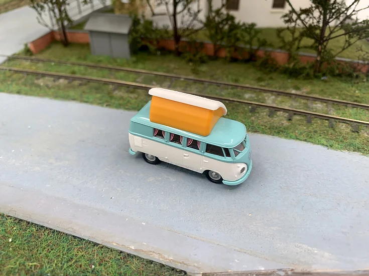 Brekina 31592 - Volkswagen Camper T1b - H0