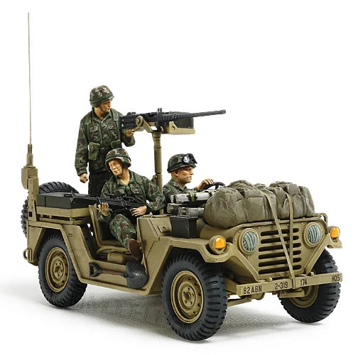 Tamiya 35332 - US UTILITY TRUCK M151A2 Grenada 1983 - 1:35
