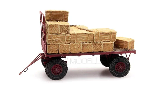 Artitec 387.348 - Rimorchio per autocarro con carico di balle di fieno - H0