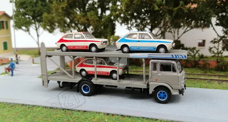 PIBK58478Ab - set FIAT 642 + 3 Fiat 127 “Abarth" - H0