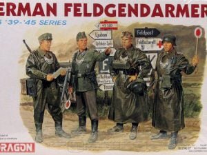 Dragon 6061 - German feldgendarmerie - 1:35