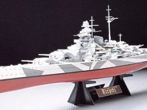 78015 Tamiya 78015 - German Tirpitz Battleship Kit - 1:350