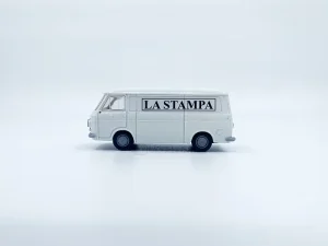 PIBK238000.LASTA - Fiat 238 Pulmino "La Stampa" - H0