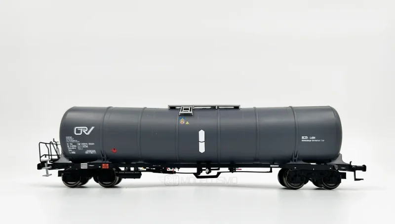 Pi.R.A.T.A. 96110024 - Carro cisterna Zacns 98 OnRail - H0