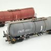 2TIG96210003 - Set 2 cisterne Zacns 88'' Rail-co - sporcato - H0