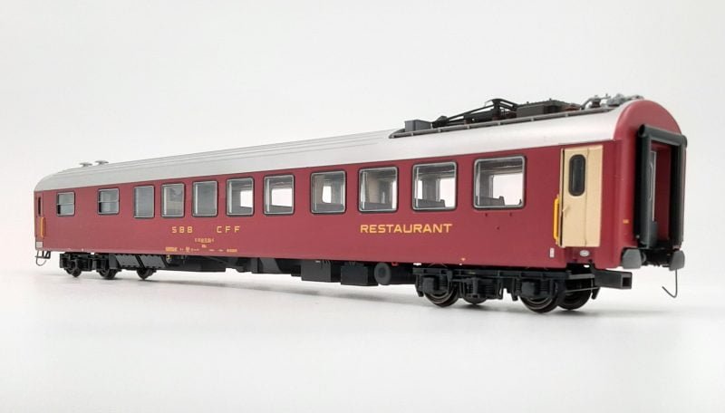 L.S. Models 472005	- UIC-X RIC WRm ristorante, Rosso, logo vecchio, tetto grigio, SBB - H0
