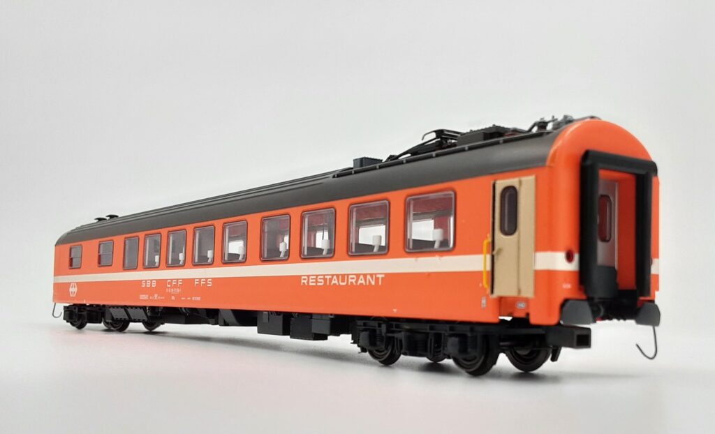 Voiture Restaurant UIC-X RIC WRm SBB-FFS Ep IVa – LSMODELS PI9720 HO 1/87