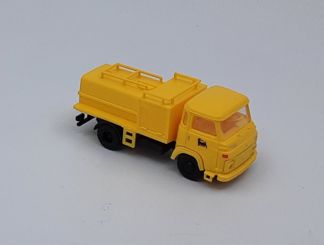 IGRA PI6618058 - Alfa Romeo A19 "AGIP" Cisterna - H0