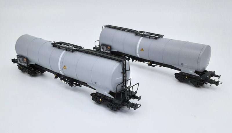B-models VB-81044 - Set 2 carri da cisterna, NL-ATRR - H0