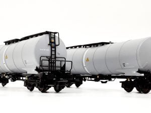 B-models VB-81044 - Set 2 carri da cisterna, NL-ATRR - H0
