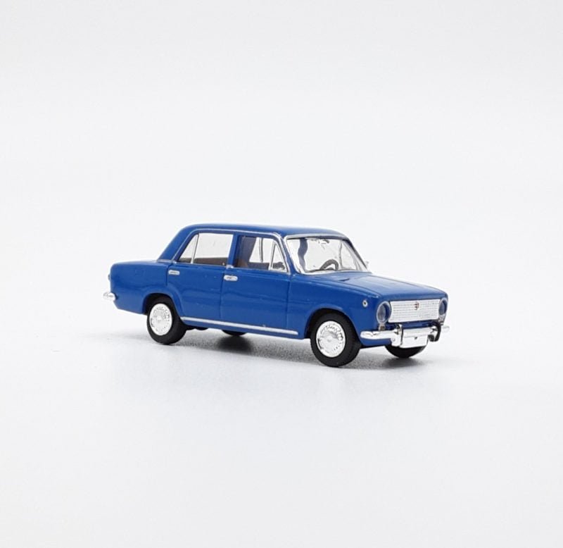 Brekina 22414 - Fiat 124 blu - H0
