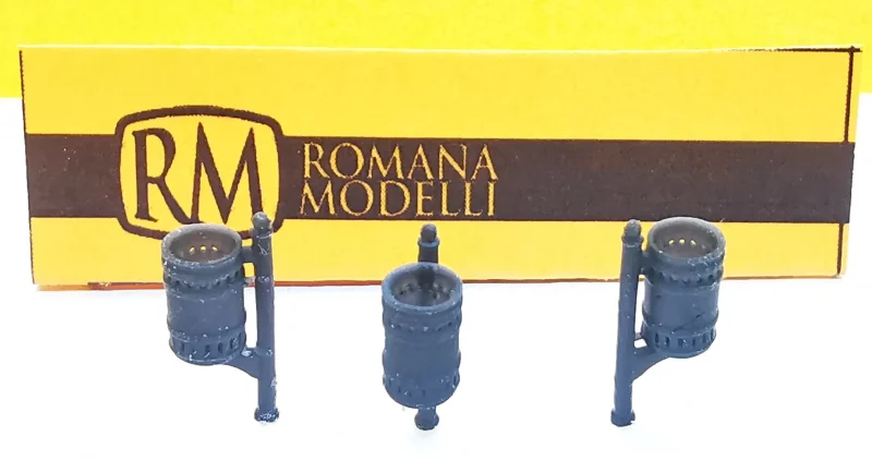 Romana Modelli 50019 – Cestino rifiuti con palo - H0