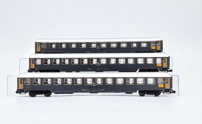 ACME 16513 - Set tre carrozze ''Rapido Milano -Venezia'', Rapido 934/935, FS - scala N