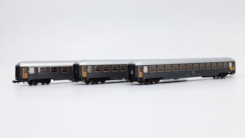 ACME 16513 - Set tre carrozze ''Rapido Milano -Venezia'', Rapido 934/935, FS - scala N