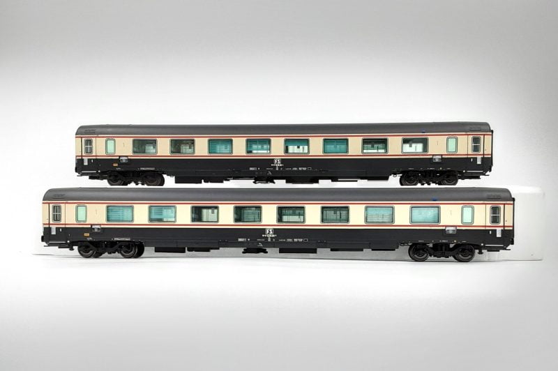 ACME 55298 - Set 2 carrozze TEE "Adriatico" di '1 cl., tipo Gran Confort, FS - H0