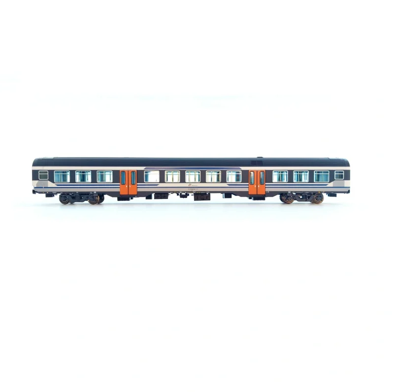 ViTrains 3267 - Carrozza tipo MDVC TRENITALIA per trasporto bici, livrea DTR-FVG - H0