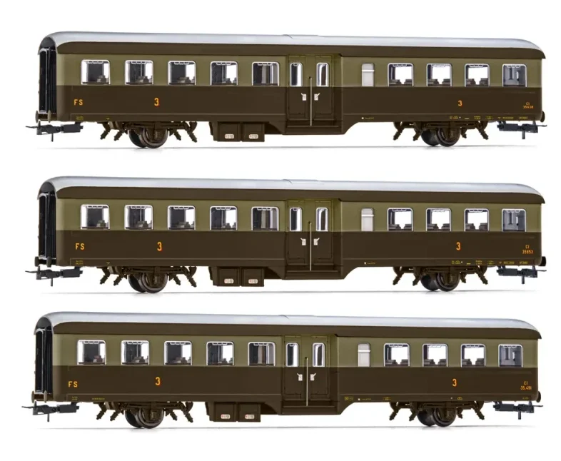HR 4369 - Set di 3 carrozze "Corbellini" tipo 1947 FS di 3°cl. per treni storici, livrea Castano/Isabella - H0