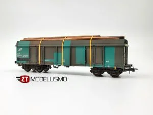 2TRC76968 - Carro tipo Ealos FS con carico di legname elaborato su base Roco - Epoca V/VI - H0