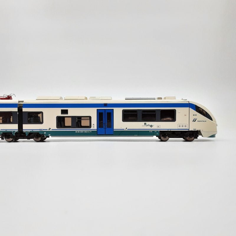 ViTrains 1146 - ALe501/502 Minuetto ME052 TrenItalia in livrea XMPR con illuminazione interna - Epoca V - H0
