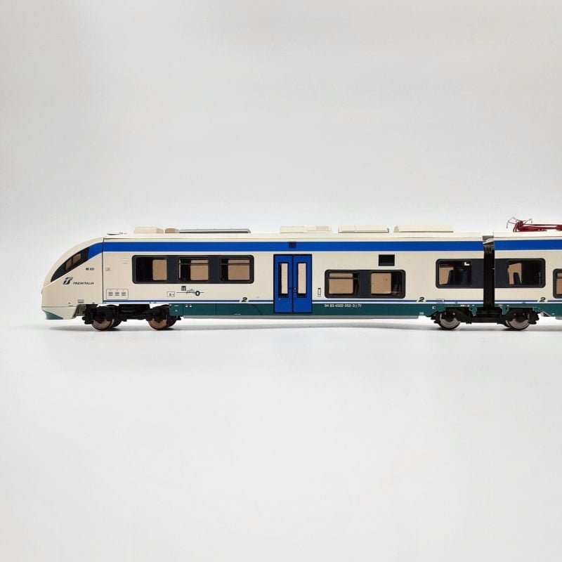 ViTrains 1146 - ALe501/502 Minuetto ME052 TrenItalia in livrea XMPR con illuminazione interna - Epoca V - H0
