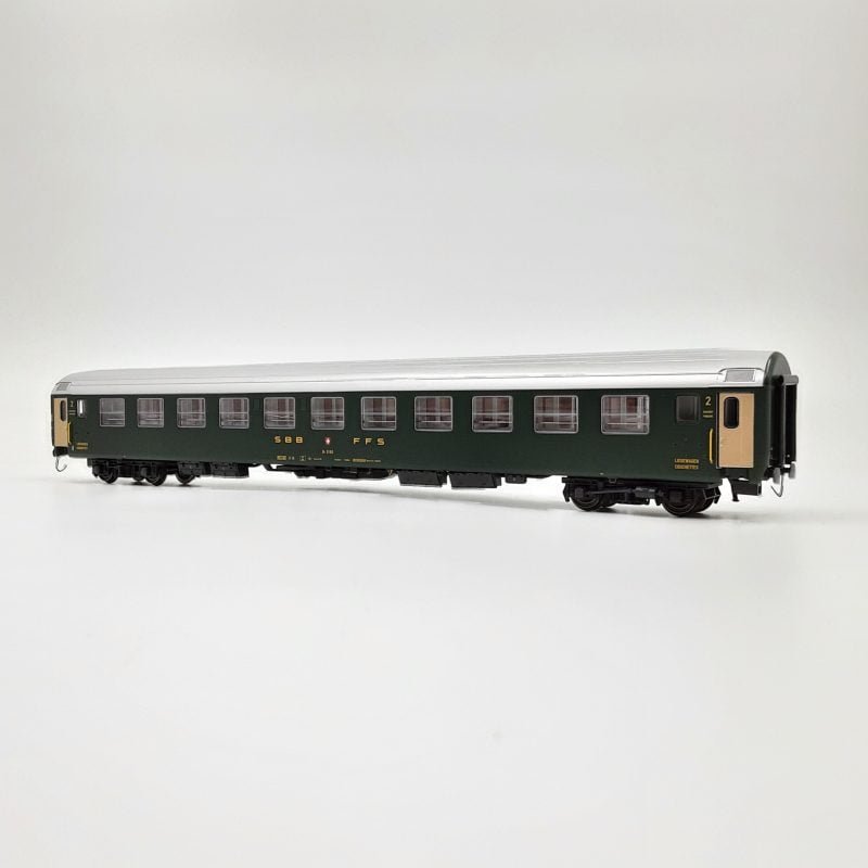 PI9721 - Carrozza cuccette tipo UIC-X RIC Bc SBB-CFF-FFS di 2° classe a 10 compartimenti in livrea verde con logo vecchio - Epoca IVa - H0